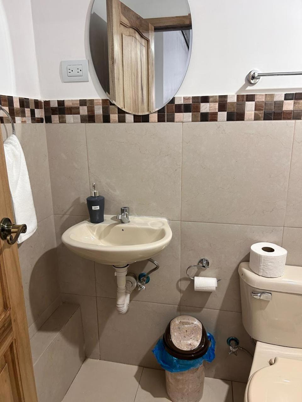 Готель Casa Con Piscina Privada Манта Екстер'єр фото